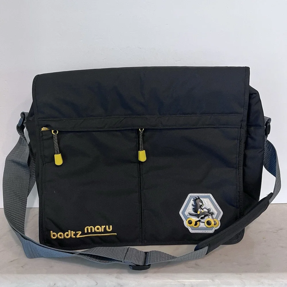 Sanrio Badtz Maru Messenger Bag Black Yellow Nylon Laptop‎ Y2K 2004 Vtg Penguin